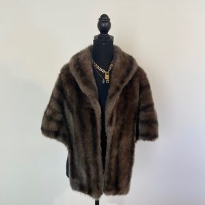 Glenoit faux fur cape / shawl